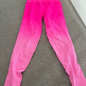 PINK Victoria's Secret Vibrant Pink Ombre leggings